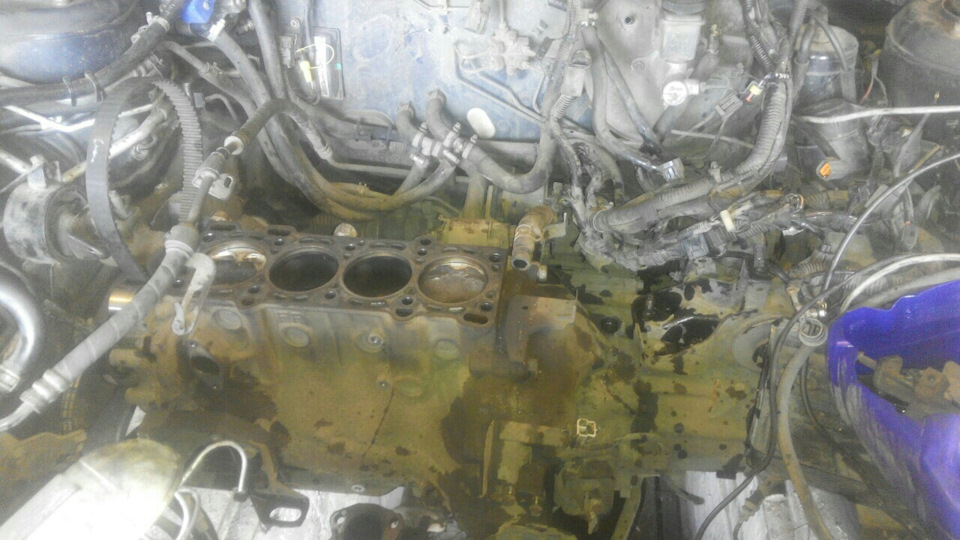 Капіталім двигун mazda 626 gf частина друга у фото } 1