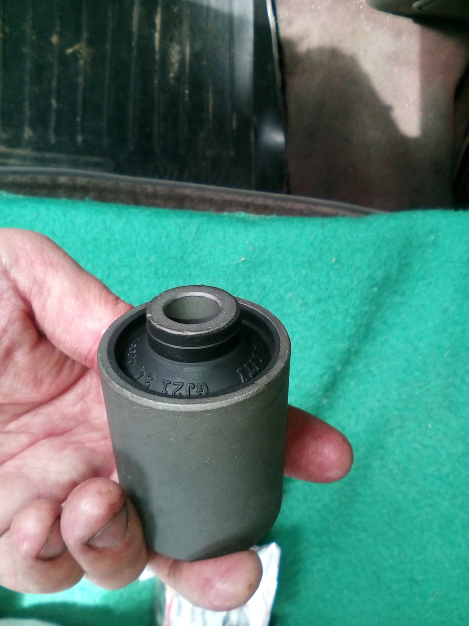 Запчастини для ТО передньої підвіски. Заміна пильовиків лівих ШРУСів 5