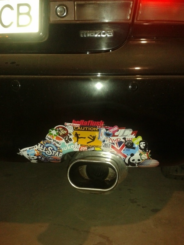 Карбонізація центральної консолі! і трохи stickerbombing a 4