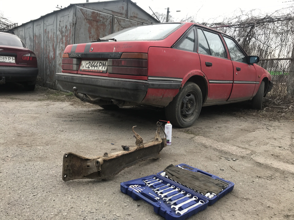 Задня балка зі швелера 5
