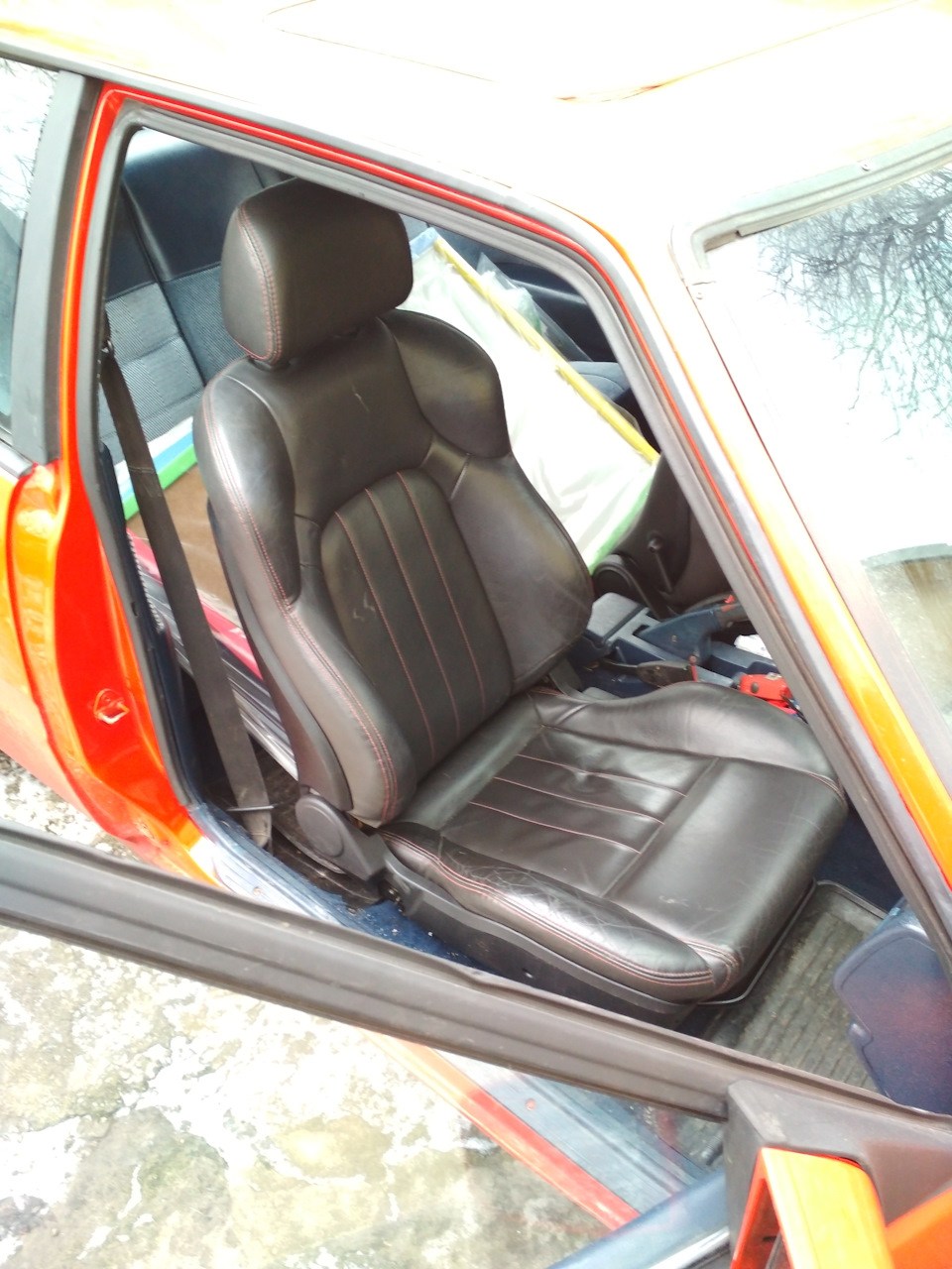 Сидіння hyundai tiburon 1