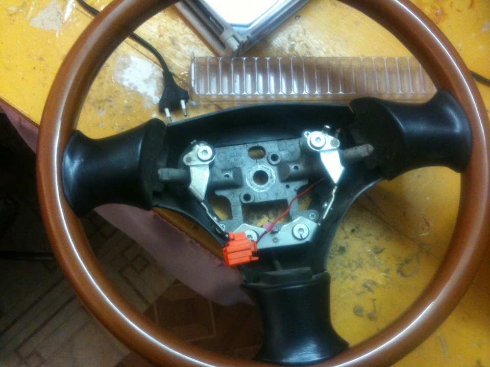 кермо Nardi Torino 4