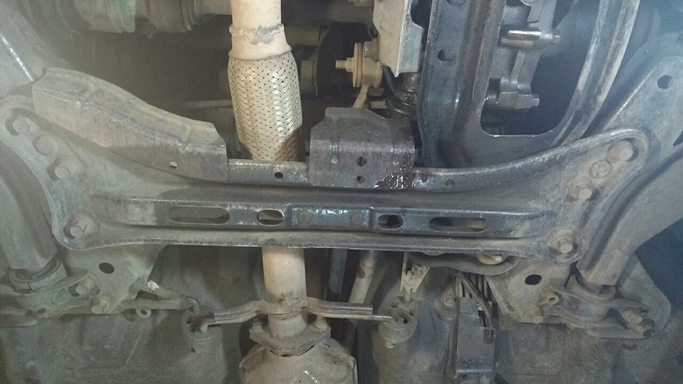 Заміна сальника на КПП Mazda 626 GE