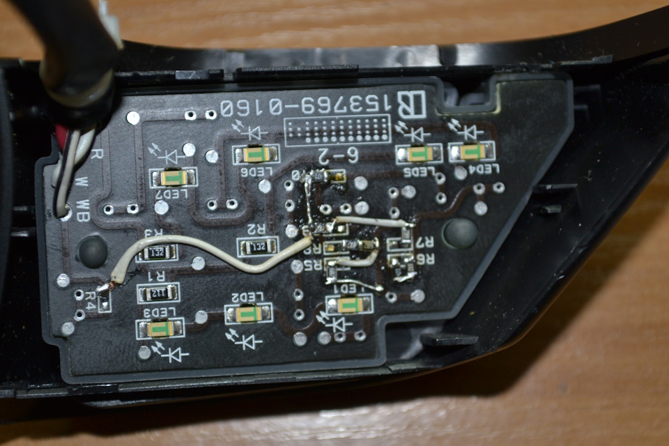 Мультируль. Закінчення. SONY DSX-A202UI + мультируль Mazda 6GG 5