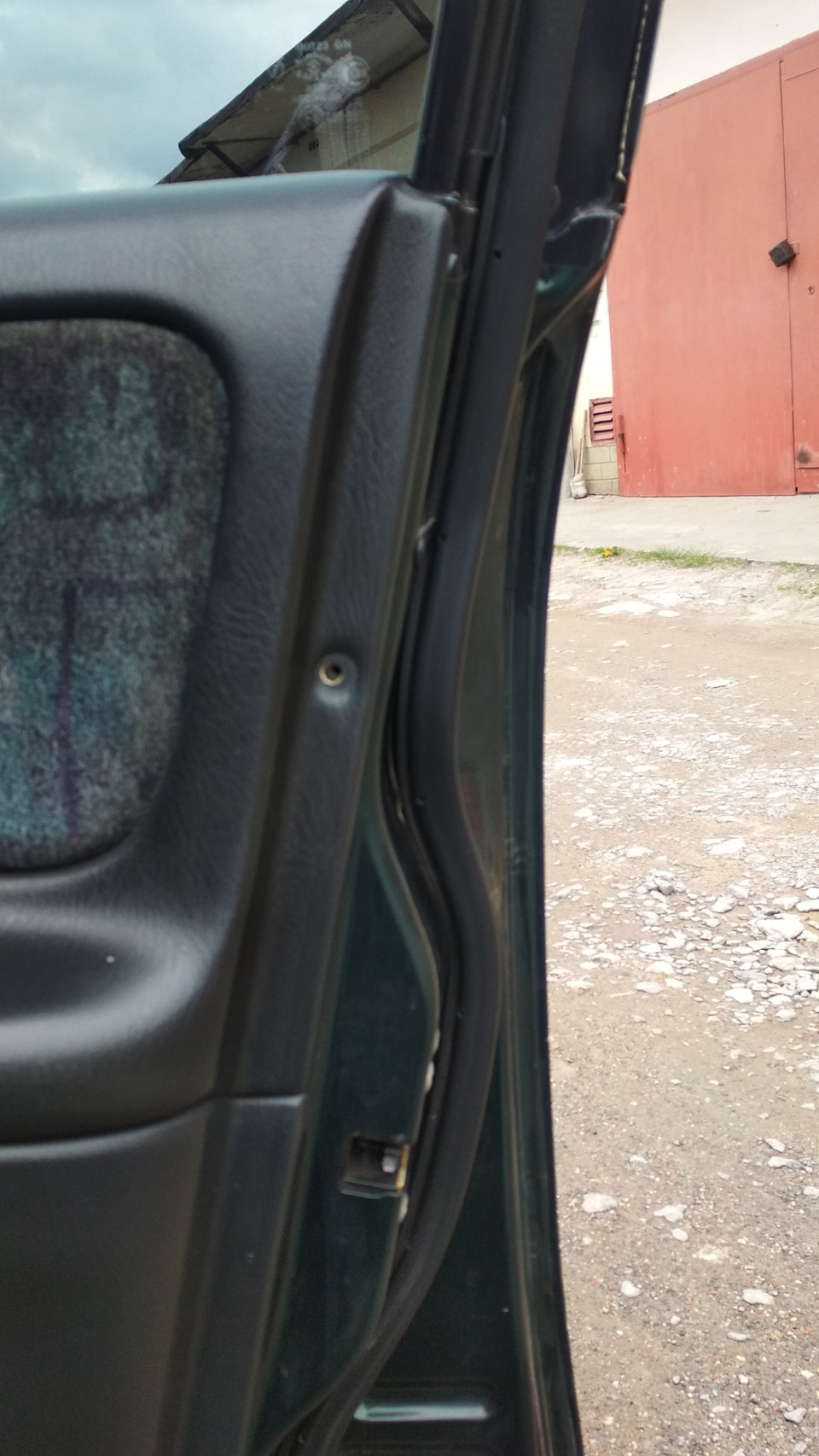 Демонтаж карток салону Mazda 626 GF 2