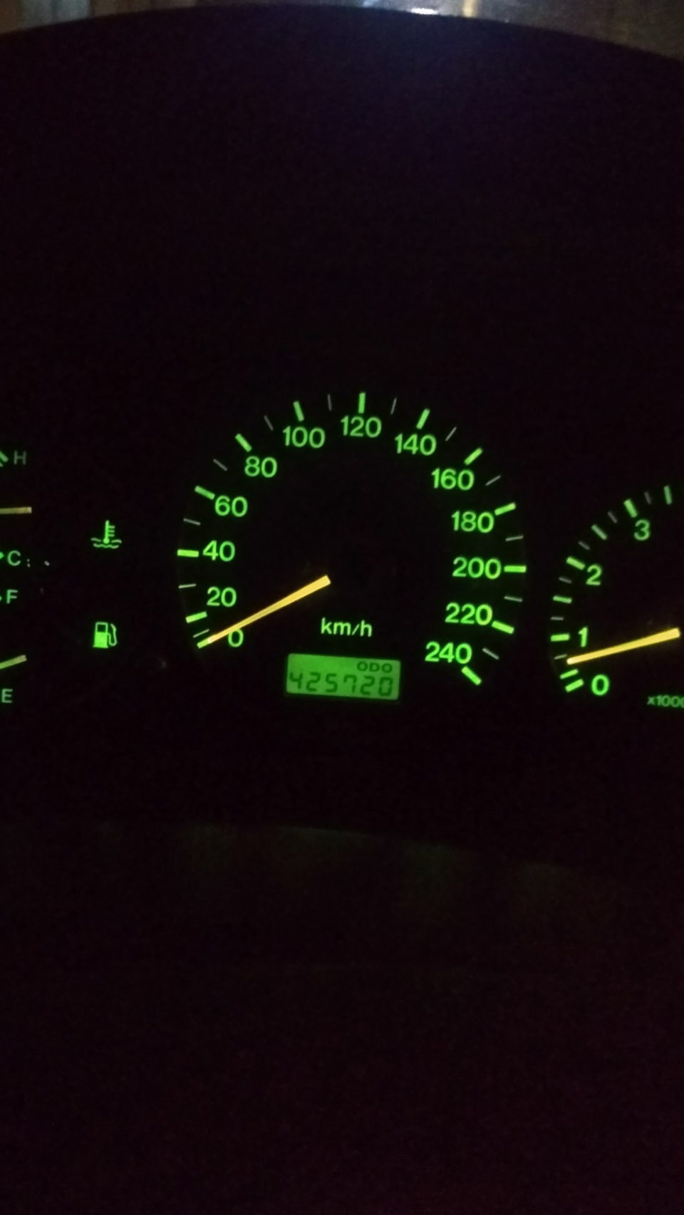 Помпа Mazda 626 GF 2
