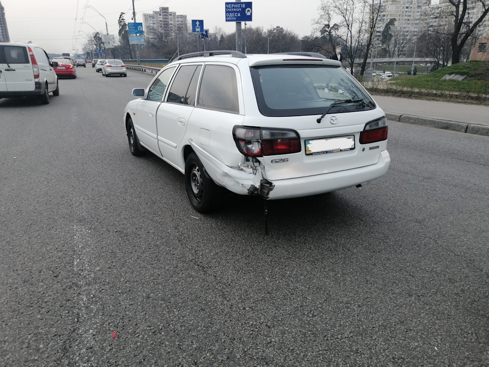 І року не минуло... 1