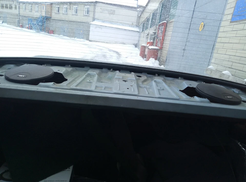 Задня поличка, або сам собі тато карло