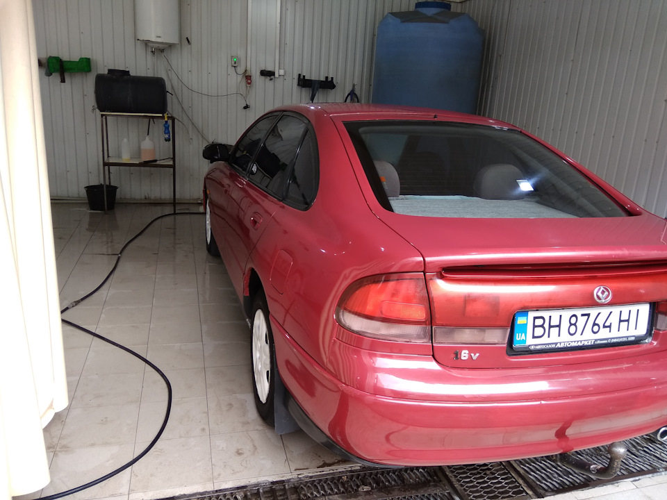 Віз продано 4