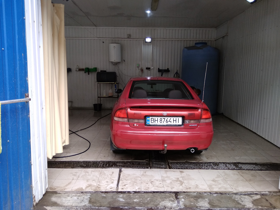 Віз продано 5