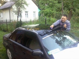 затягування даху чорною плівкою 1