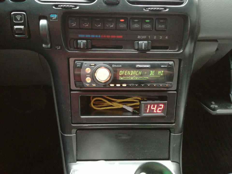 Магнітофон Pioneer DEH-P55BT 4