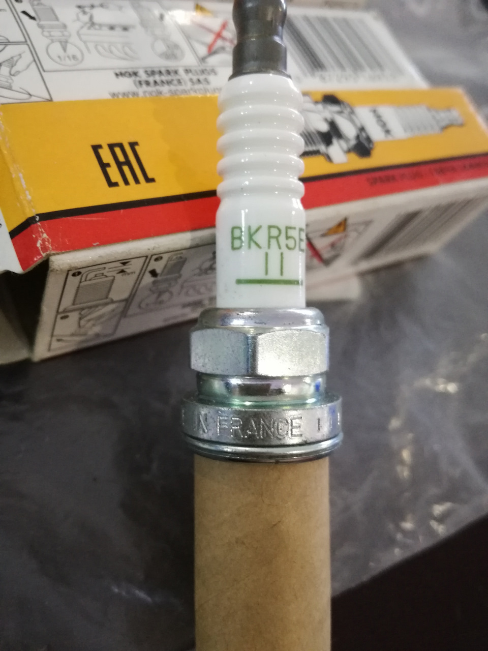 NGK & DENSO 4