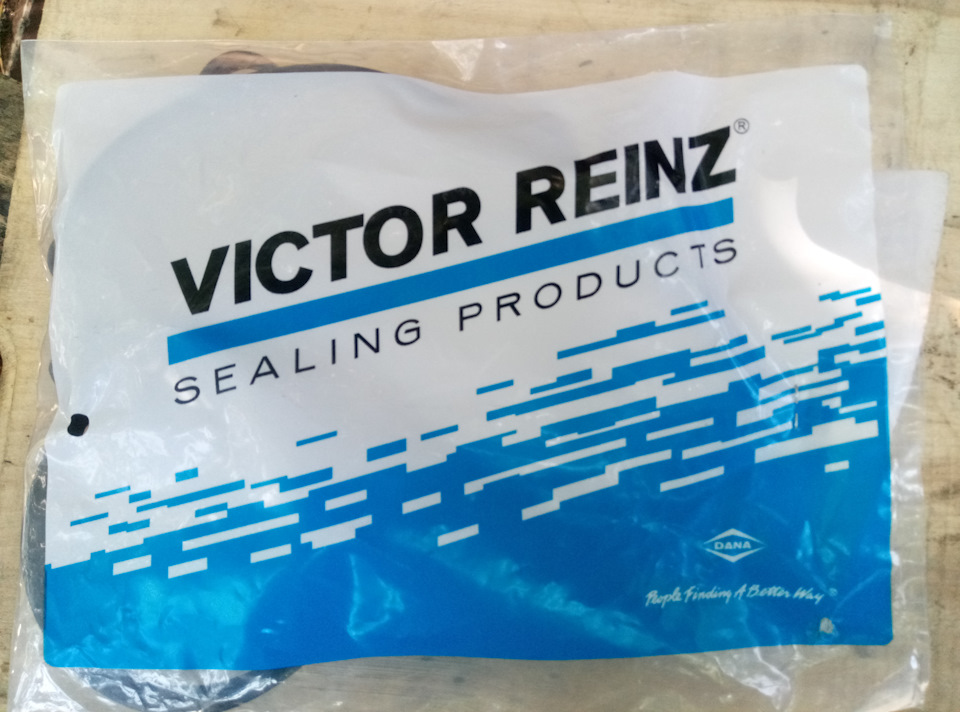Продано! Прокладка клапанної кришки VICTOR REINZ для Mazda 626 GD 87-92г 2