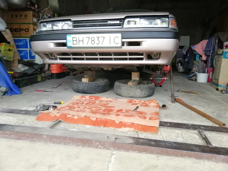 |Вихідні на карантині Mazda`вода: Планове ТО всієї підвіски в коло, або як усе це було по порядку. +Нам уже 32. Частина перша|