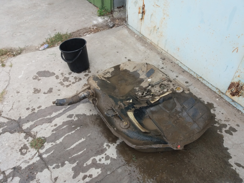 Заміна Бензонасоса та Паливного Фільтру 4