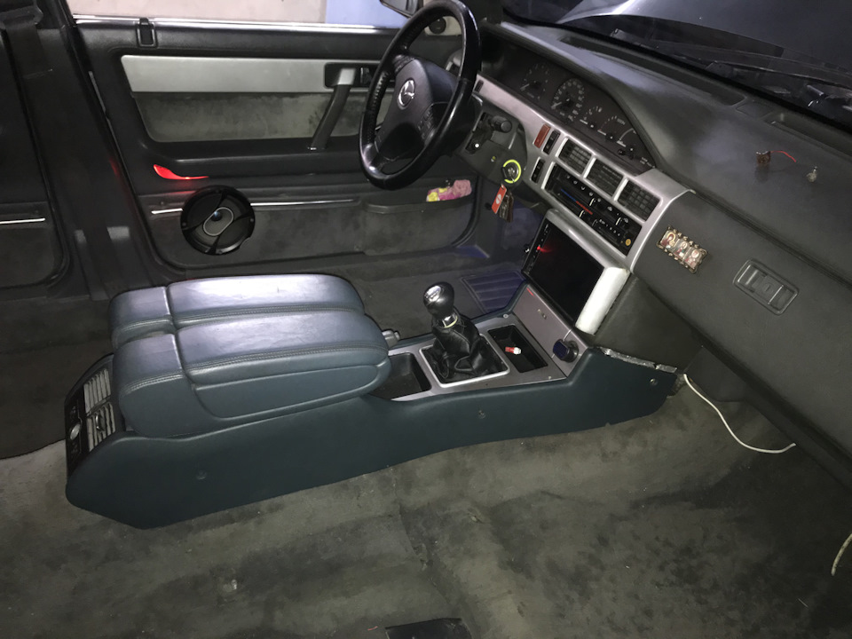 Custom стійка 4