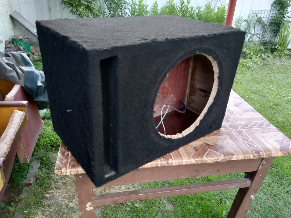 Продам короб для саба 4