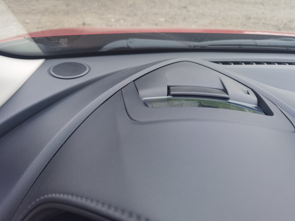 Заміна штатних твітерів Bose на Mazda CX3 1