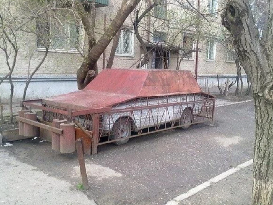 Протиугінний комплекс