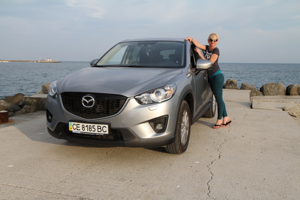 Новий кросовер MAZDA CX-5 на дорогах 1