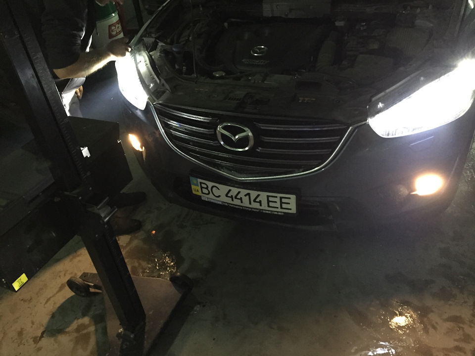 Установка LED ламп Н11 2