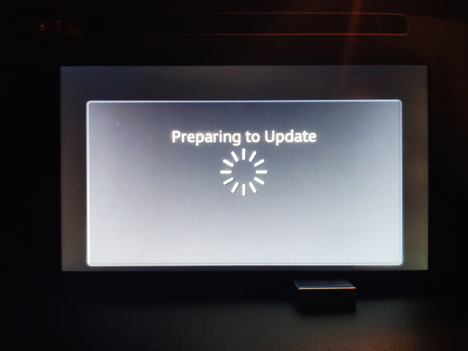 Оновлення прошивки, встановлення твиків, Android Auto 3