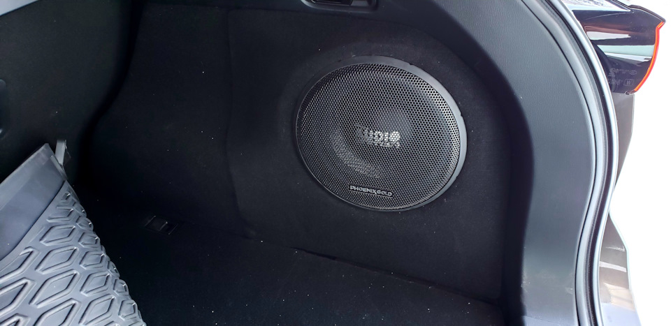 Заміна штатного Bose 5