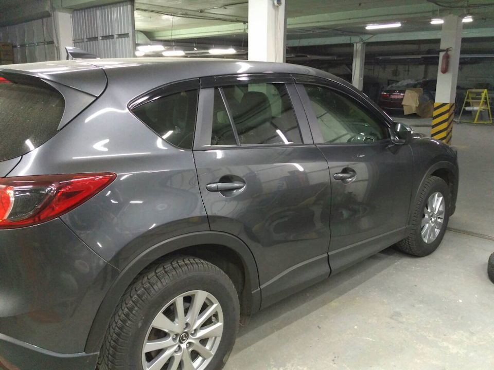 Вітровики AUTOCLOVER d090 4