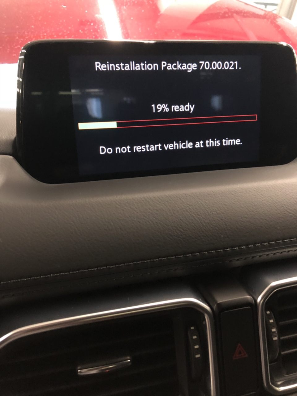 Apple CarPlay на Mazda CX-5 2018 1
