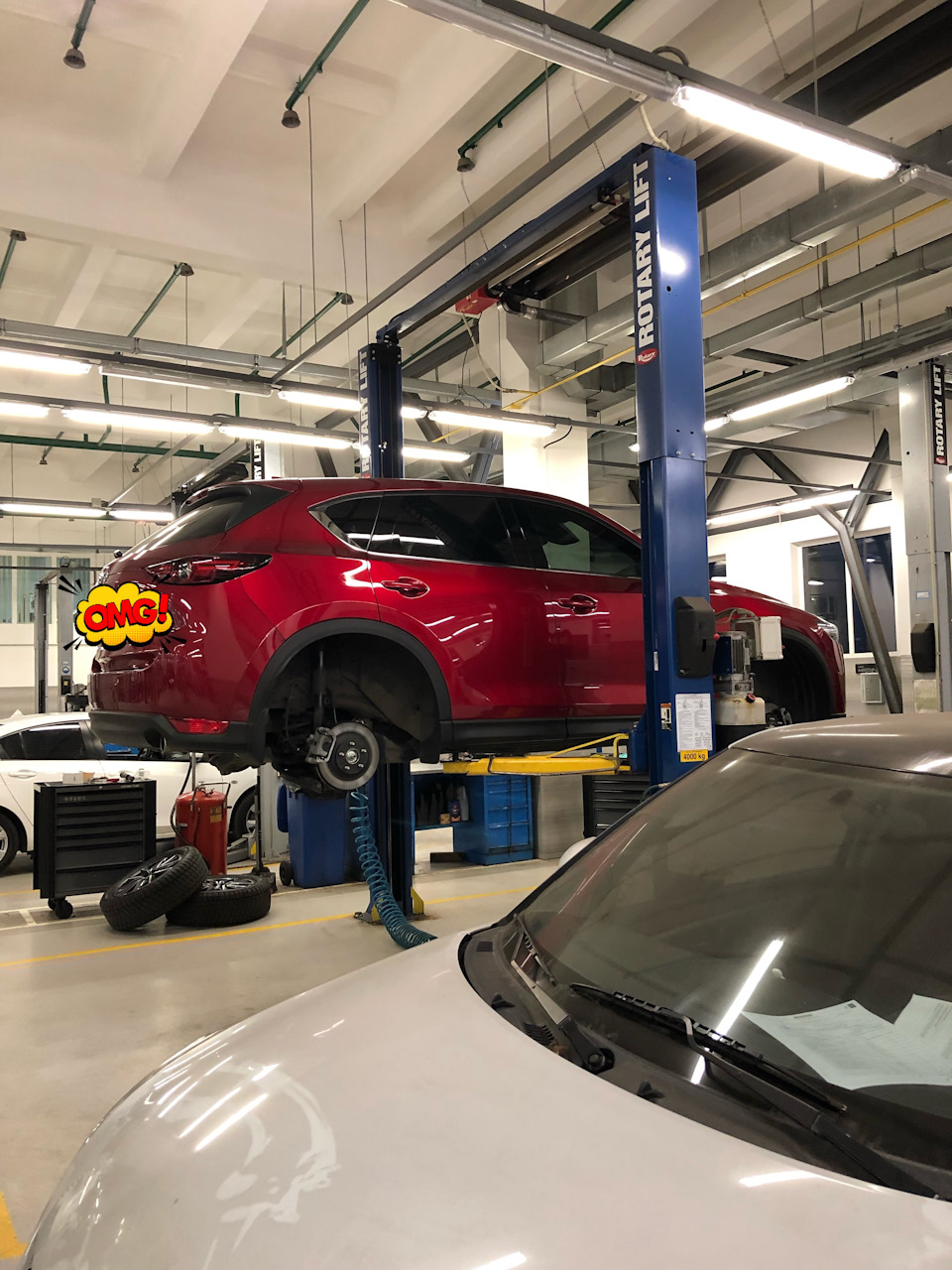 Перевзуття на 19' диски Mazda KB8PV3810 2