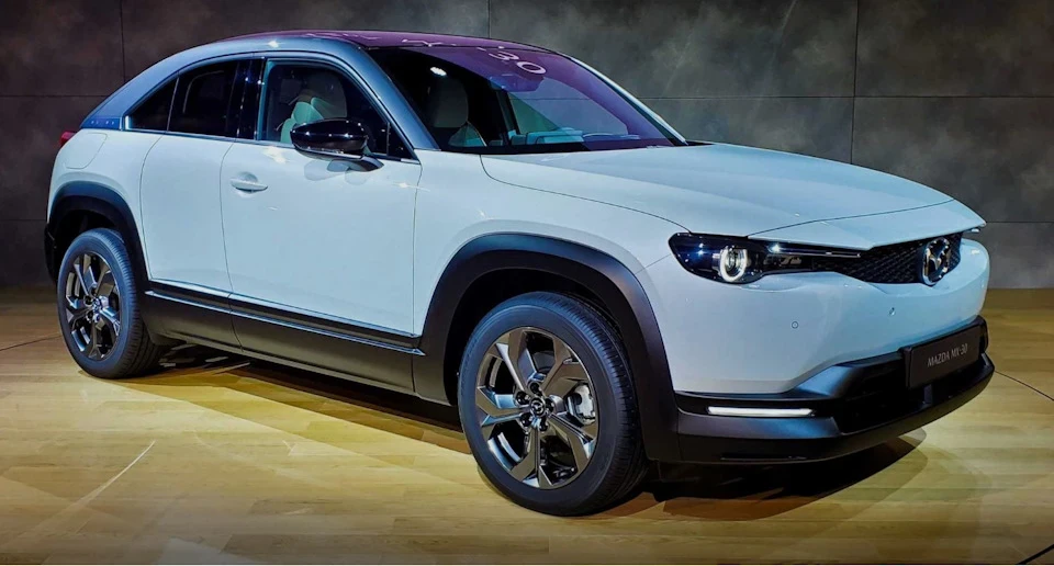 Перший електричний кросовер від МАЗДА - Mazda MX-30