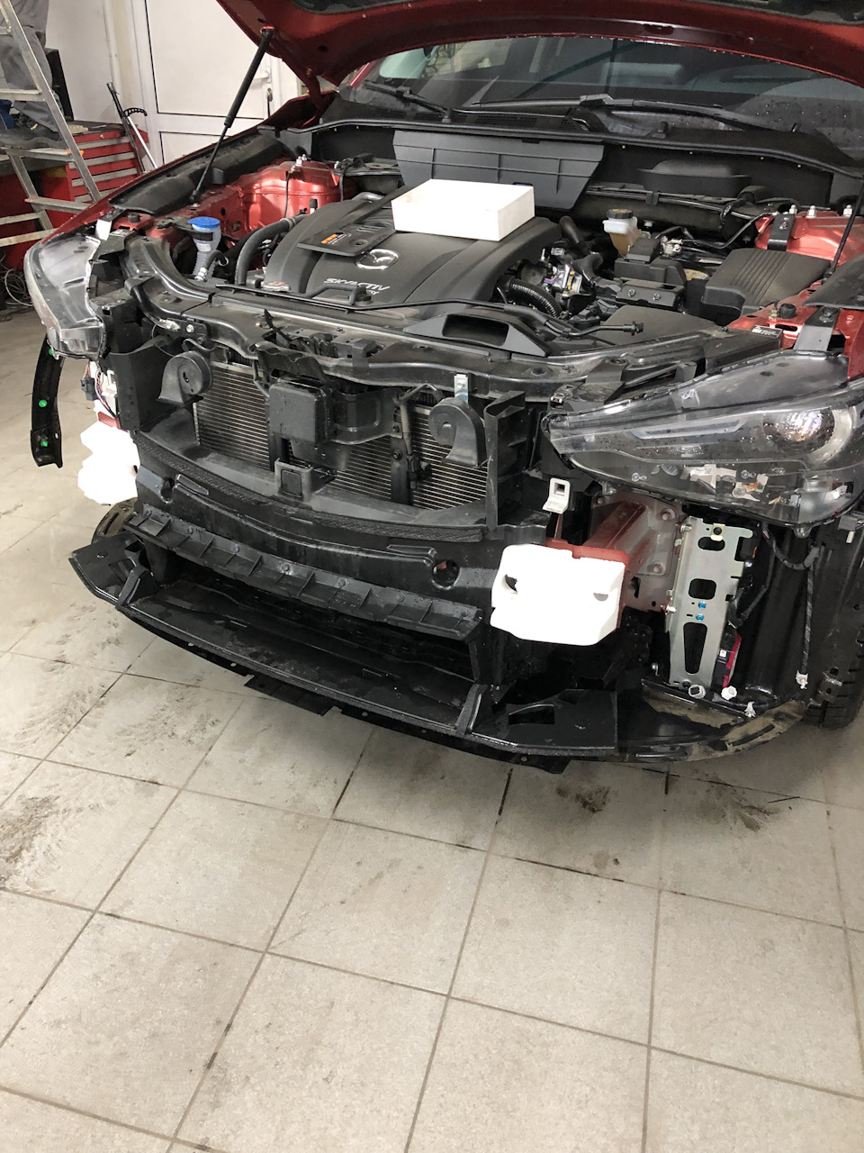 Установка LED DRL на Mazda CX-5 2018 1