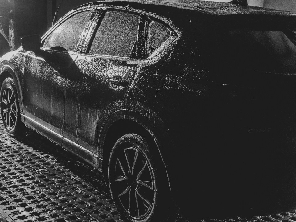 UPD: Bridgestone Blizzak LM005 1