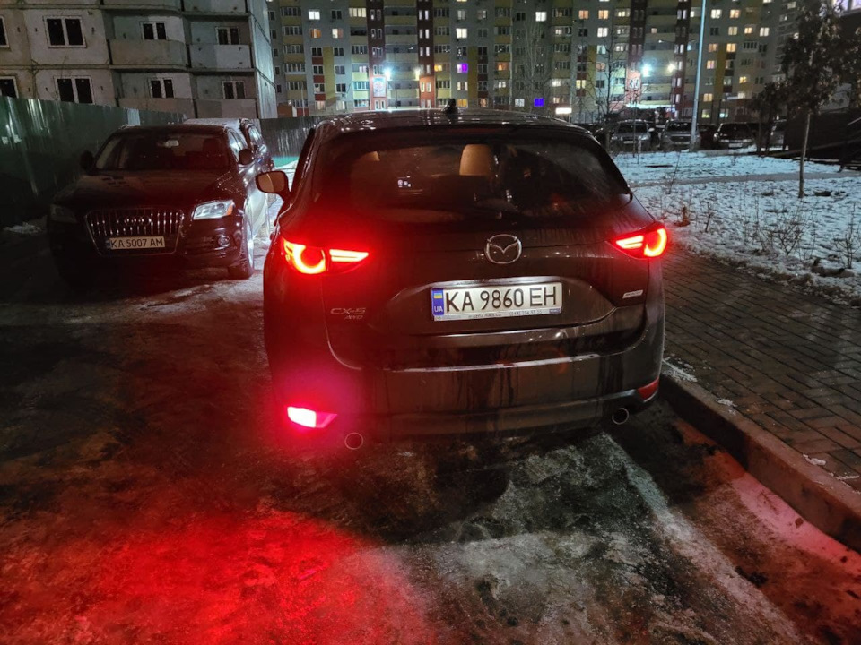 Встановлення та активація задньої протитуманки Mazda CX-5 5