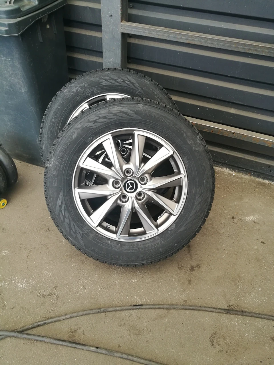 R17 haka r3 suv
