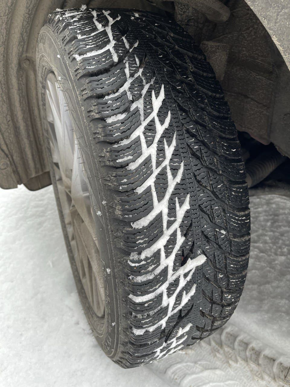 #8. Відгук про зимову гуму Nokian hakkapeliitta r3 2