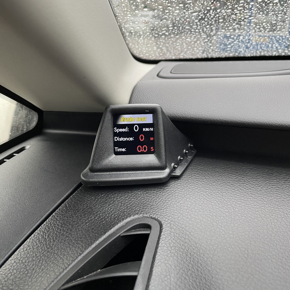 Багатофункціональний HUD-гаджет OBD2 4
