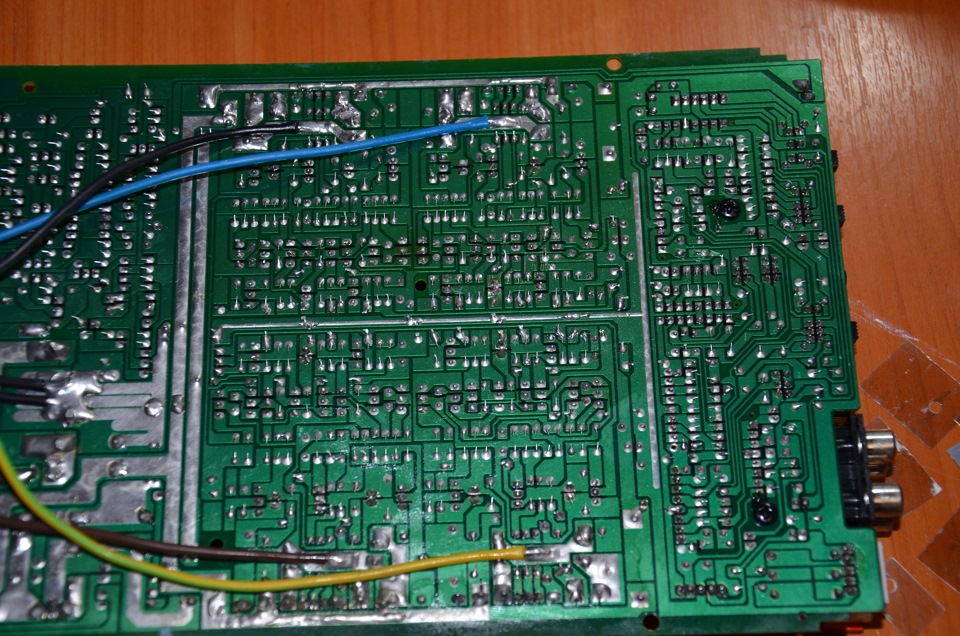 Ремонт підсилювача Soundstream rub.4500 4