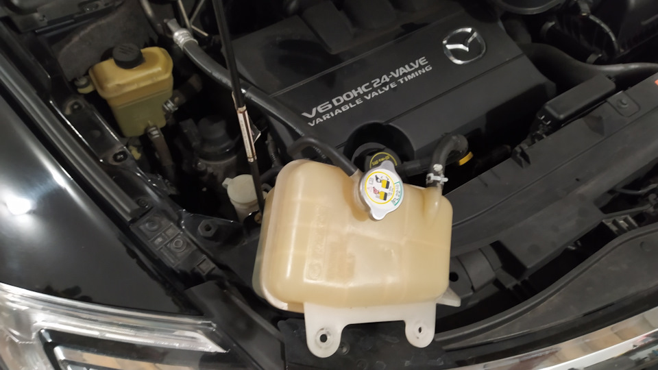 Пересвіт габаритів та підсвічування номера 3