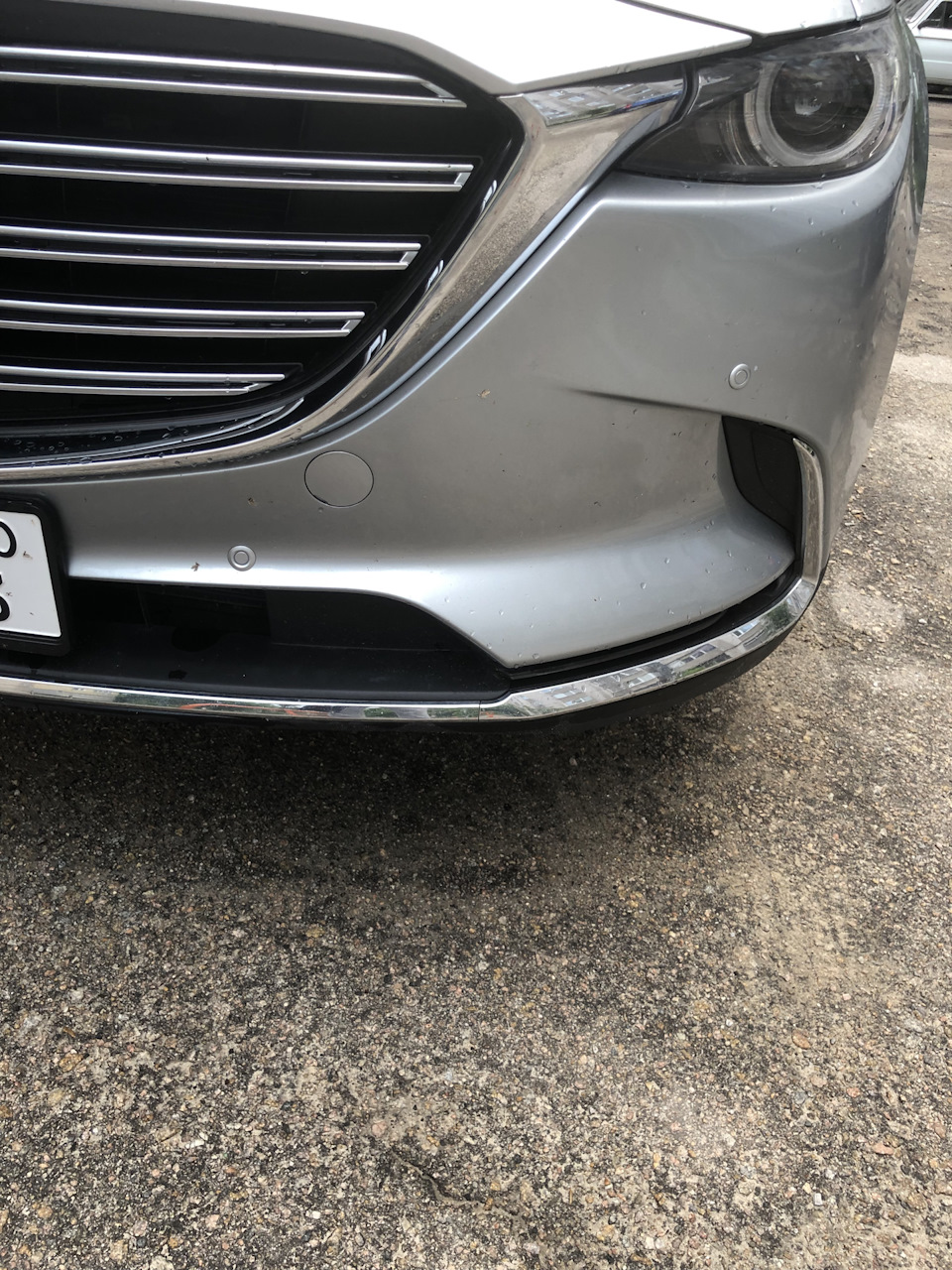 Установка переднього штатного парктроніка на Mazda CX-9 2016 Signature американець 2