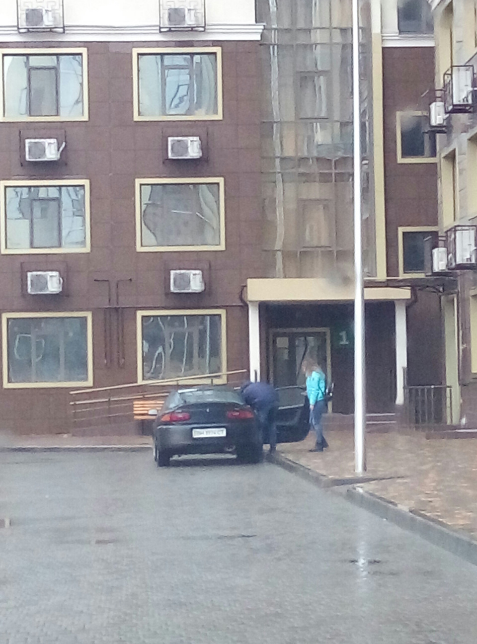 Продав 1