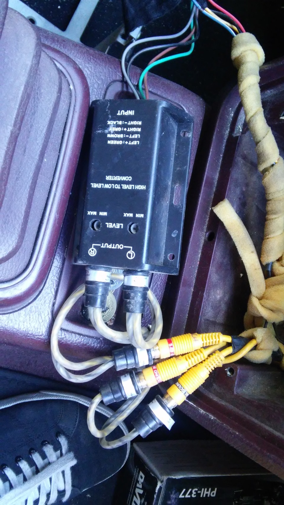 Продам JVC KD-R35 2