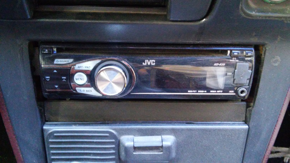 Продам JVC KD-R35 1