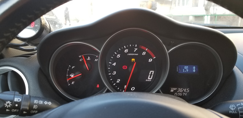 Дисплей invent у панелі приладів Rx8 1