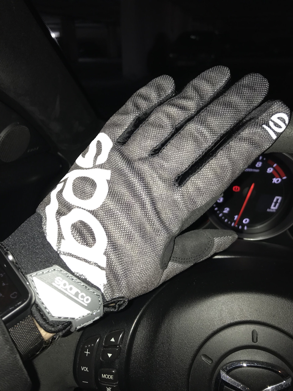 Купив собі перчі sparco 1