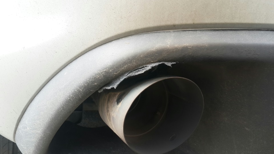 Hot exhaust 1