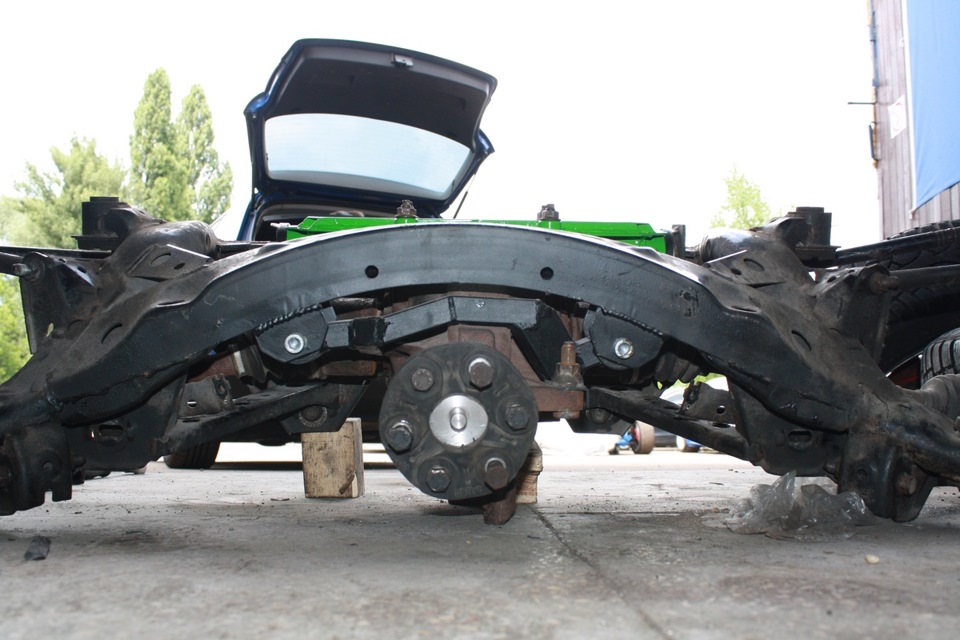 Доробка заднього кріплення редуктора (reinforced diff mount rx8) 3