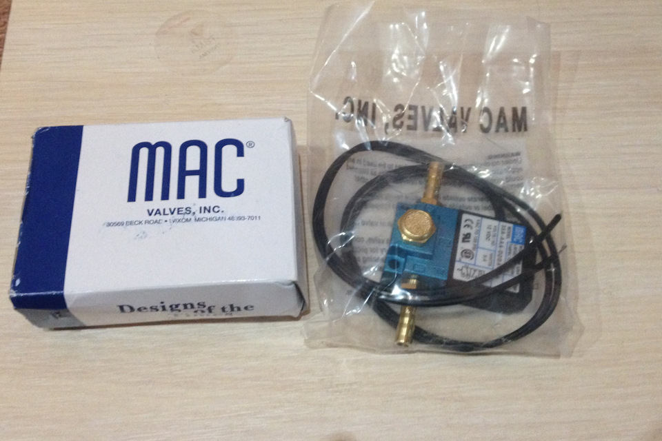 Трехпортовий соленоїд управління наддувом /MAC/ 1