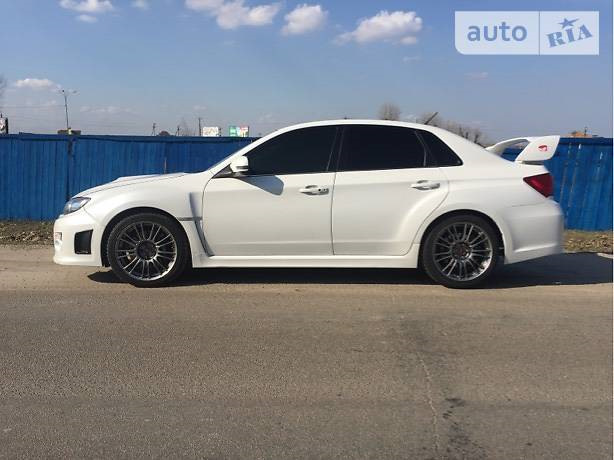 Знайомий продає Subaru Impreza WRX STI 2013 1